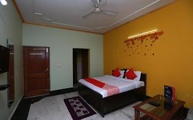 Oyo 11752 Hotel Sun Palace Residency
