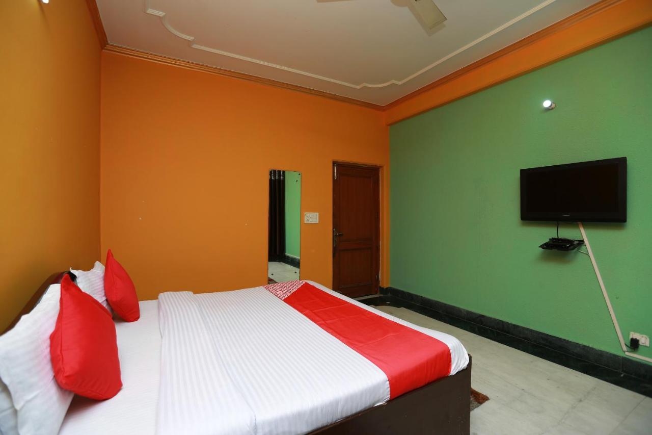 Oyo 11752 Hotel Sun Palace Residency Indirapuram Exterior photo